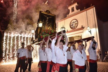 Galería gráfica de Procesión en honor al Santísimo Cristo del Amparo de Guadasséquies