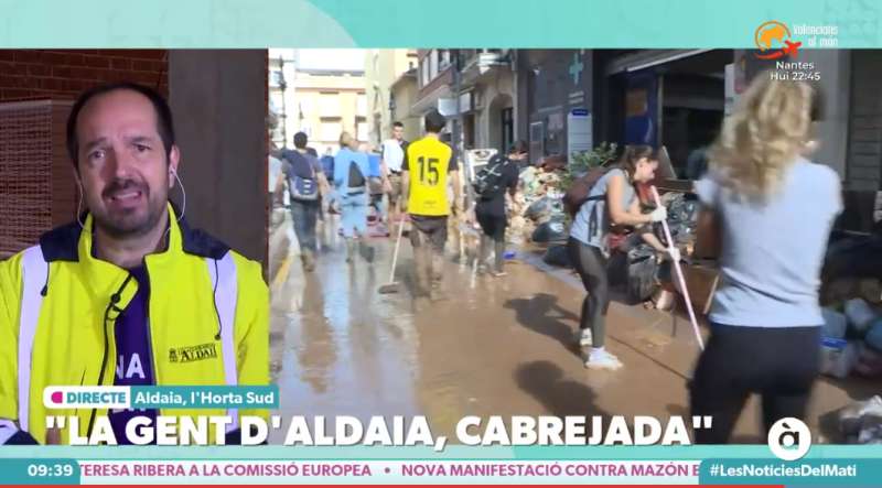 Captura de la entrevista realizada en À Punt a Guillermo Luján. 