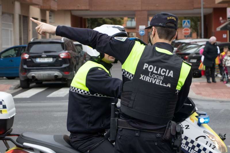Varios agentes de la Policía Local de Xirivella. EPDA
